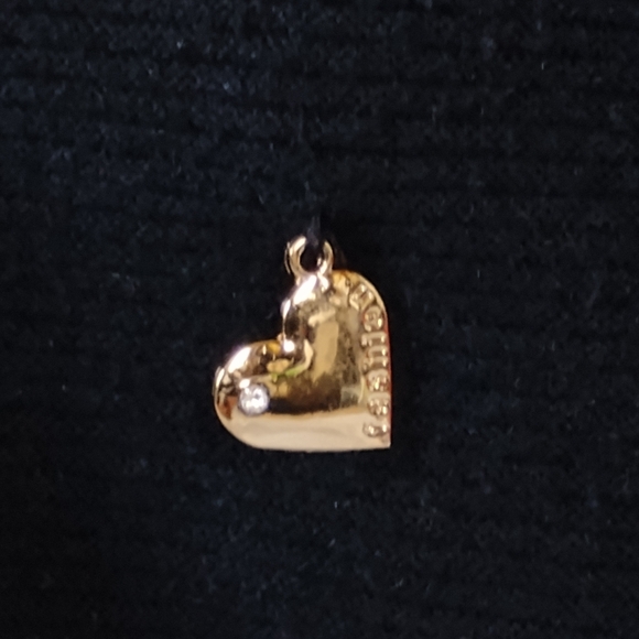 Women's Black Ribbed Crewneck Sweater Gold Decorative Lacing Back & Heart Charm - Picture 12 of 16